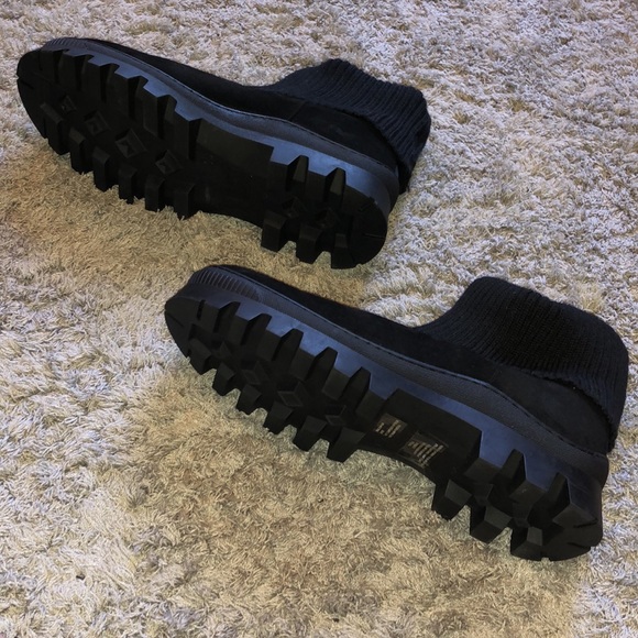 Karl Lagerfeld Paris - Wool Knit Sued Chelsea Boot - Picture 7 of 14